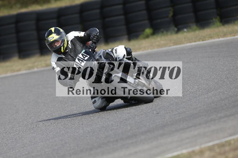 /37 09.08.2026  Pluess Motosport ADR/Freies Fahren/444